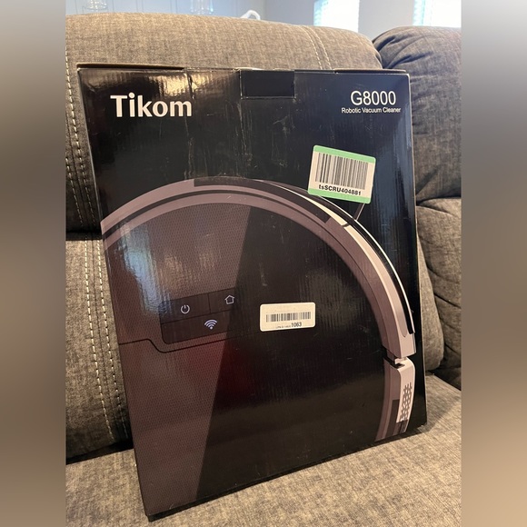 Tikom Robot Vacuum and Mop - Picture 3 of 4